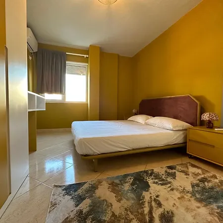 Joni's At Mali I Robit 格勒姆