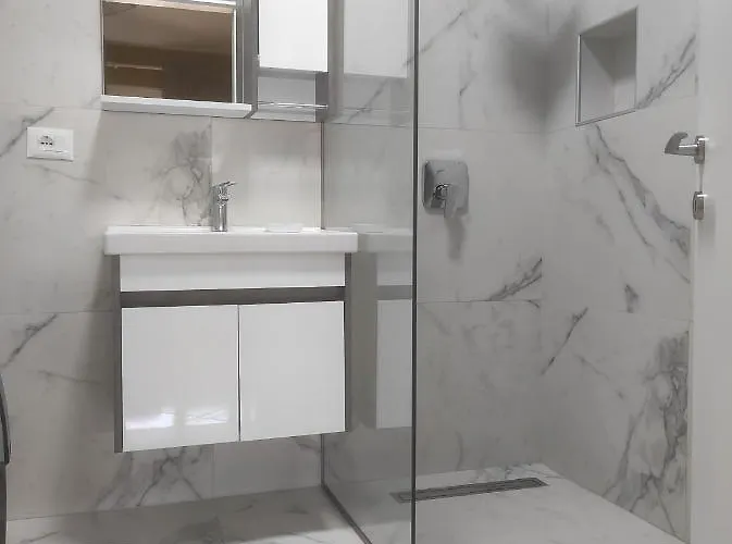 Appartement Joni's At Mali I Robit